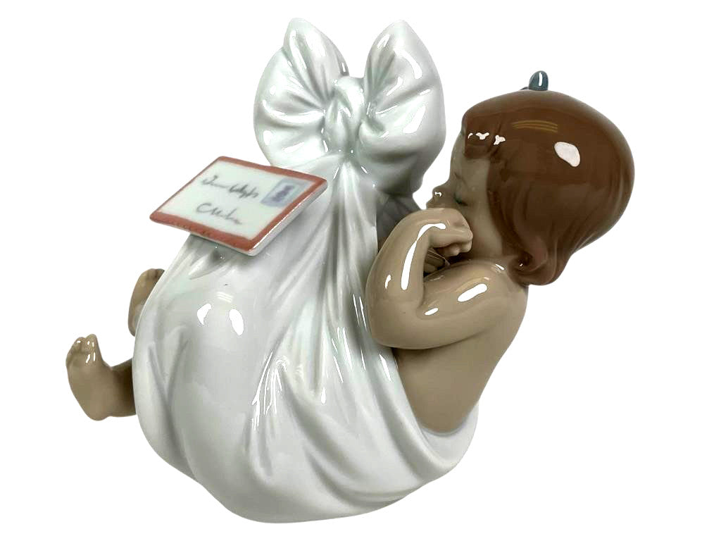 LLADRO HEAVENS GIFT (GIRL) 1999-01 PORCELAIN FIGURINE  6626G