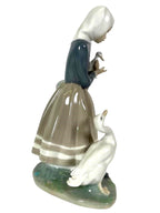 Lladro  Vintage Limited Edition Shepherdess with Ducks  #4568