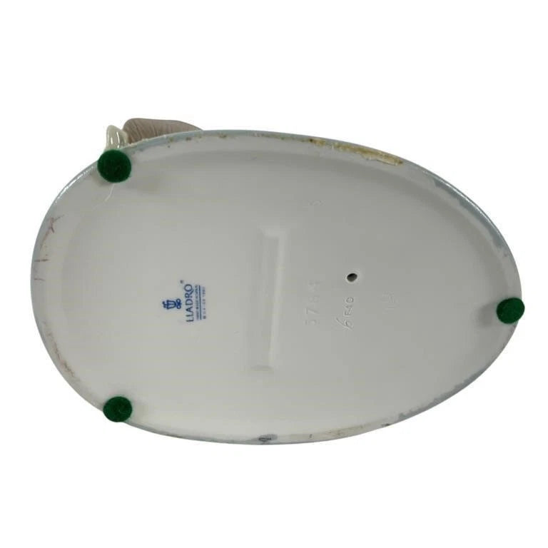 Lladro  Vintage Limited Edition Cradle of Kittens #5784