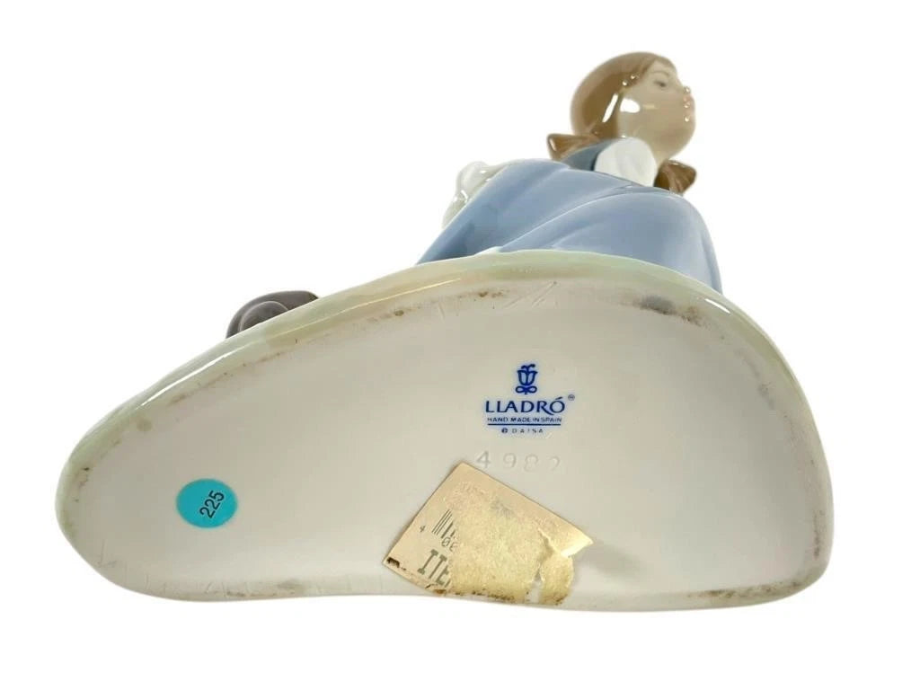 Lladro  Vintage Limited Edition Naughty Dog #4982