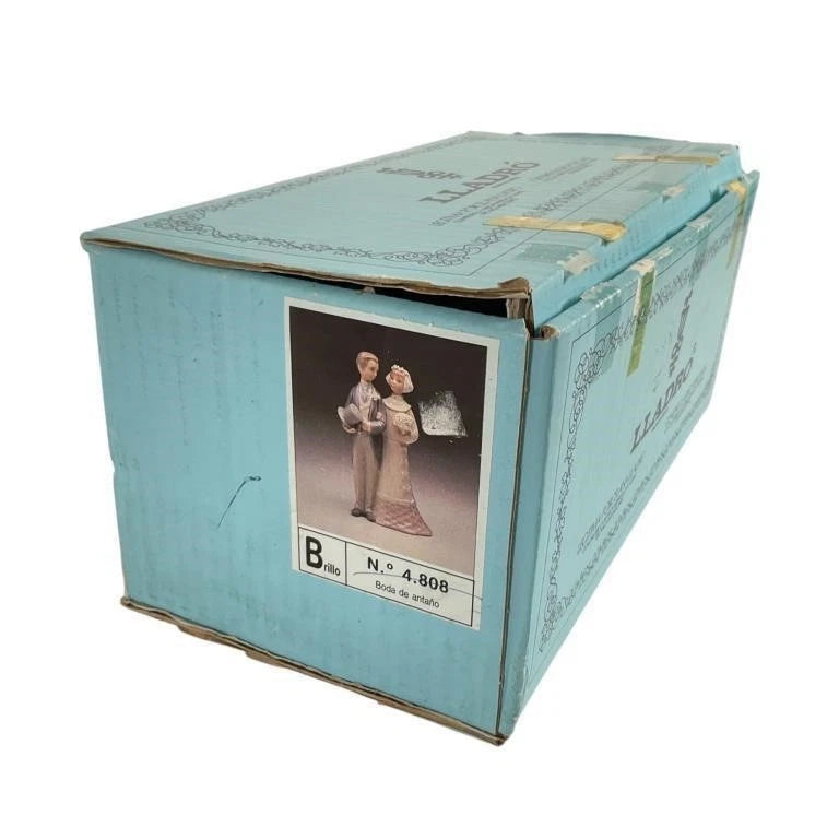 Lladro Limited Edition Porcelain Wedding of Yesteryear  4808