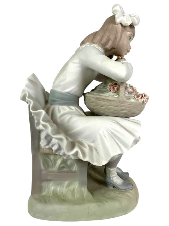 Retired LLADRO Girl with Flowers  # 1088 Girl w Flower Basket & Dog Mint Spain