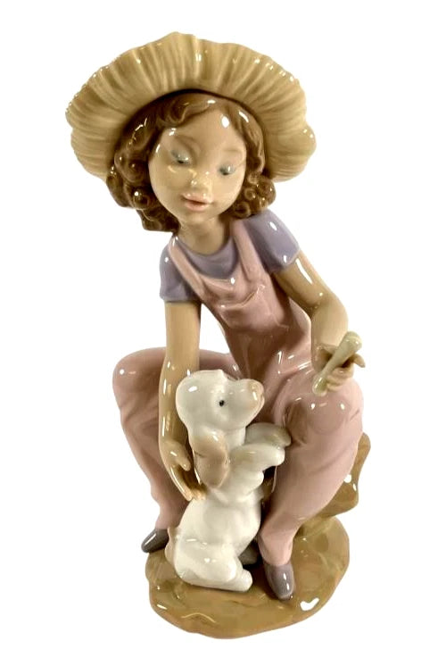 Lladro  Vintage Limited Edition Friends Forever  6680 – Lladro porcelain figurine titled Friends Forever (6680), featuring a 